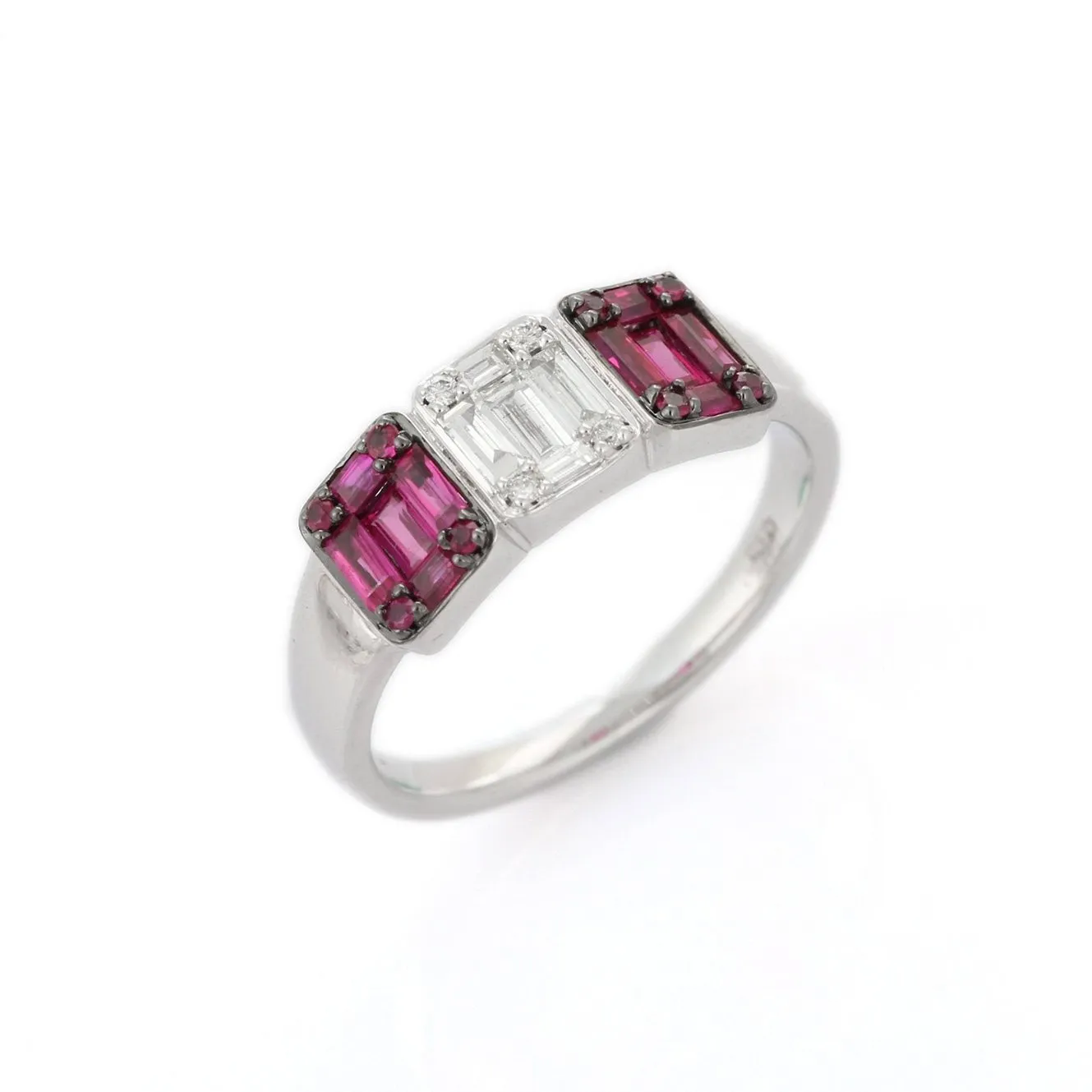 18K White Gold Ruby Ring