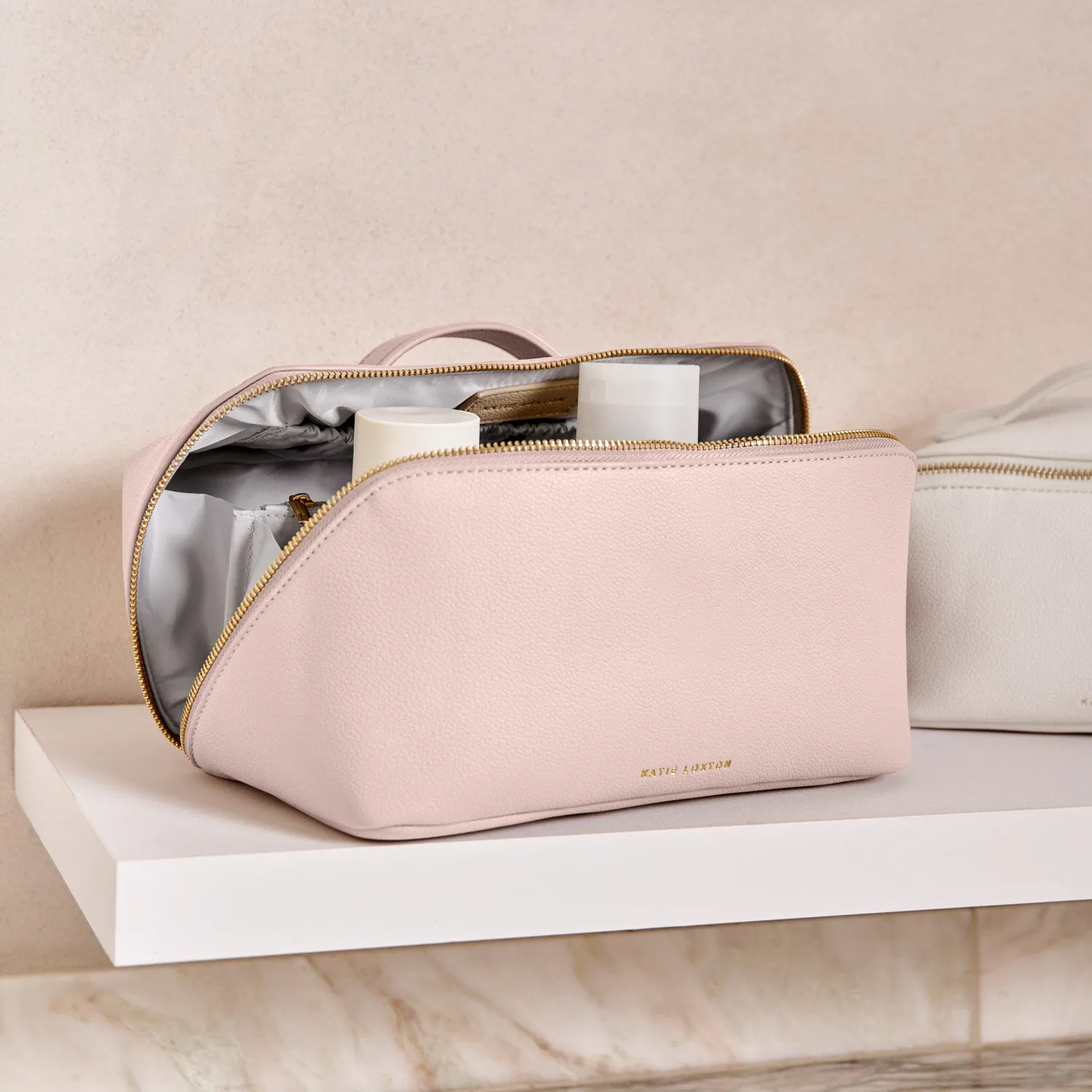Makeup and Wash Bag Large in Pink